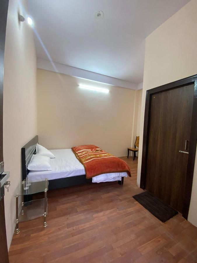 Chirag Homestay Kainchi Nainital Extérieur photo