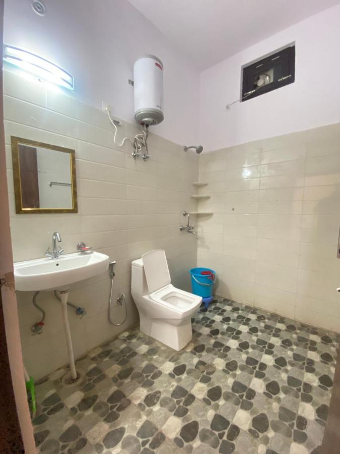 Chirag Homestay Kainchi Nainital Extérieur photo